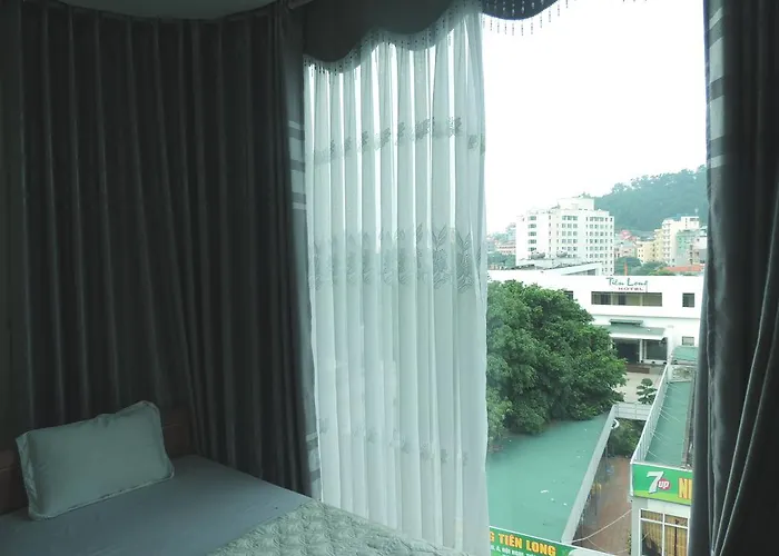 Khách sạn Four Seasons
